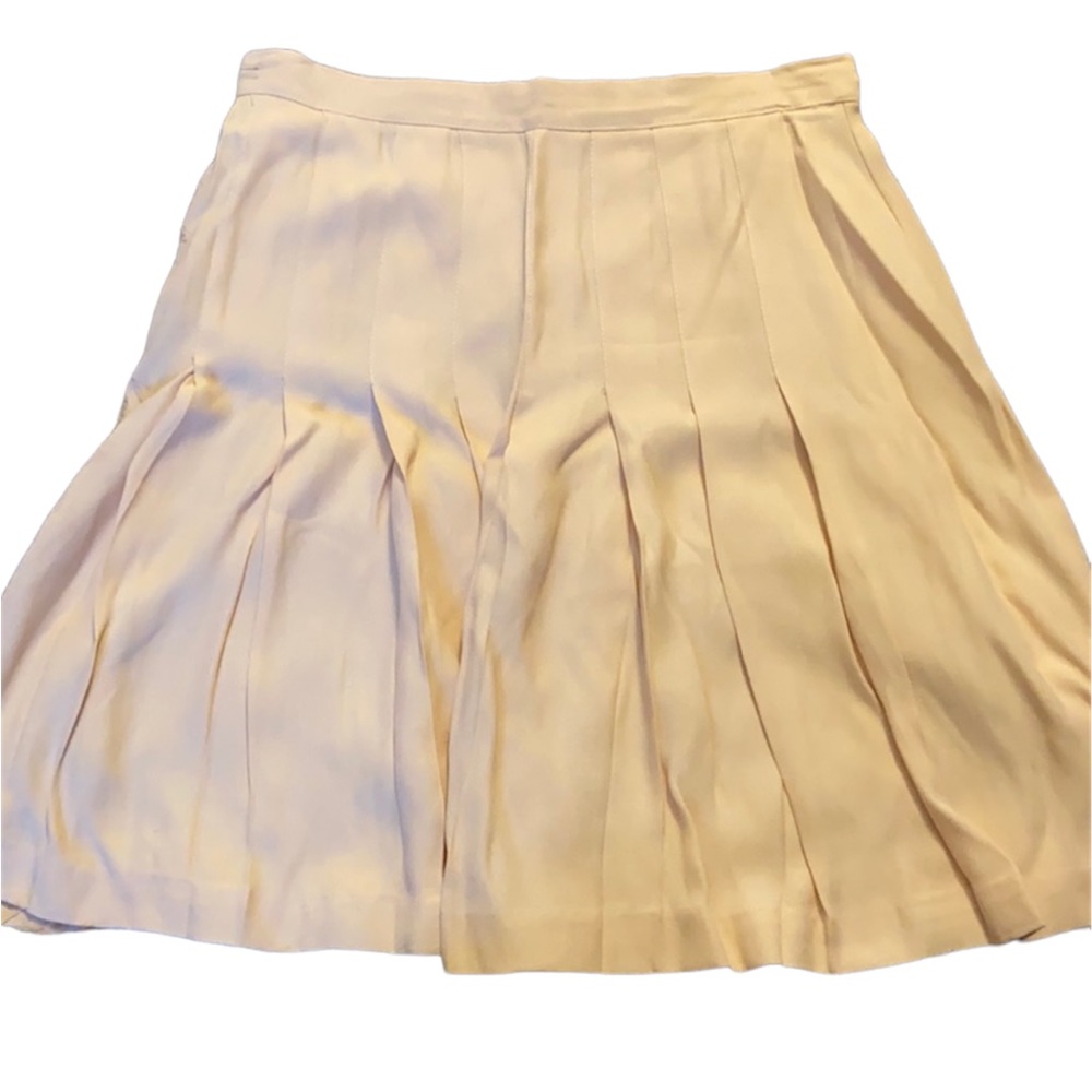 Light Yellow Flowy Ruffle Skirt - Mid Length